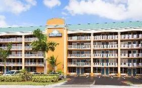 Days Inn By Wyndham Fort Lauderdale-Oakland Park Airport N